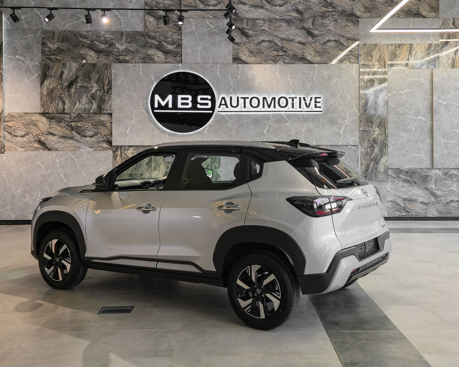 2026 Nissan Magnite 1.0 Acenta AMT – Silver