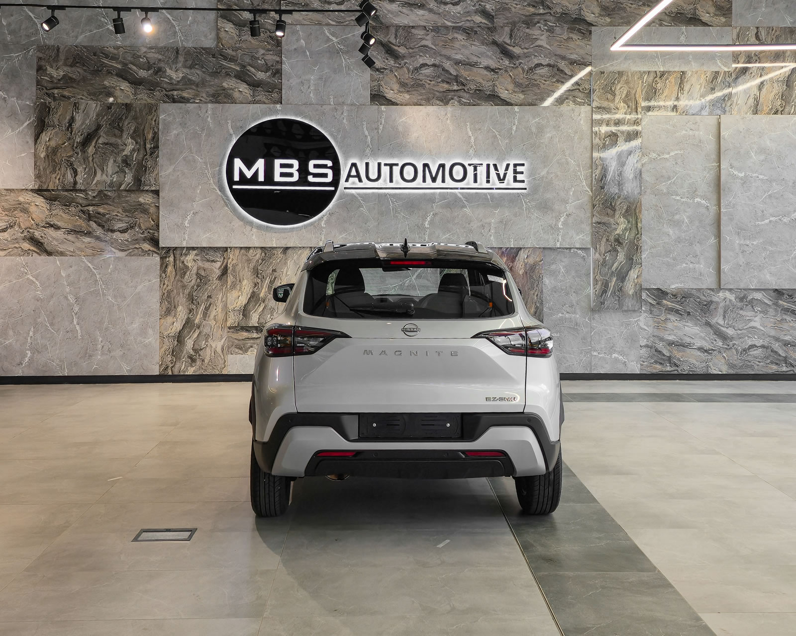 2026 Nissan Magnite 1.0 Acenta AMT – Silver