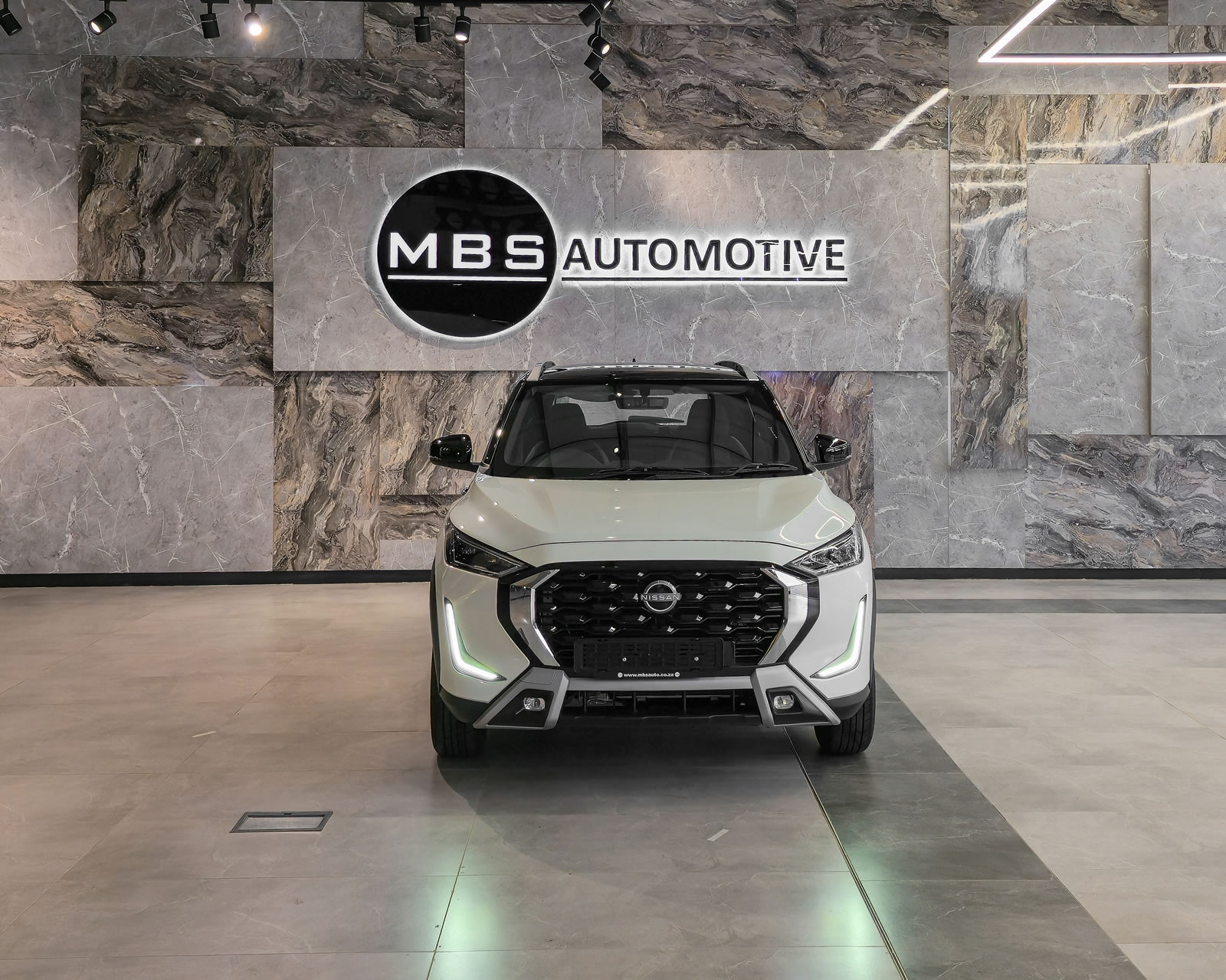 2026 Nissan Magnite 1.0 Acenta AMT – White
