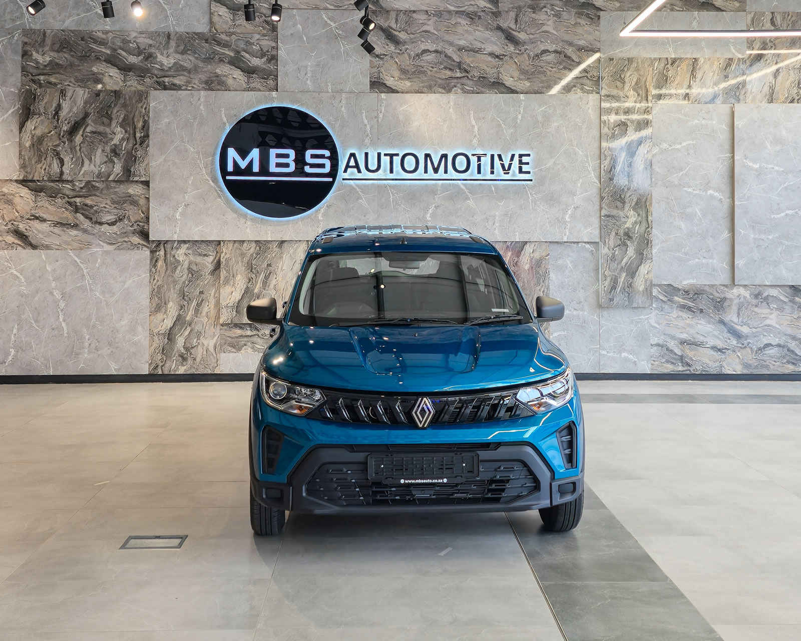 2026 Renault Triber 1.0 Evolution – Blue